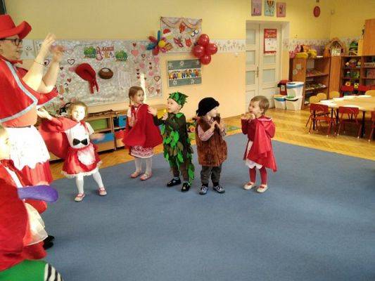 Grafika #40: 29.01.2021 Bal karnawałowy gr I