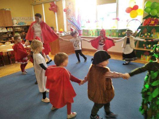 Grafika #43: 29.01.2021 Bal karnawałowy gr I