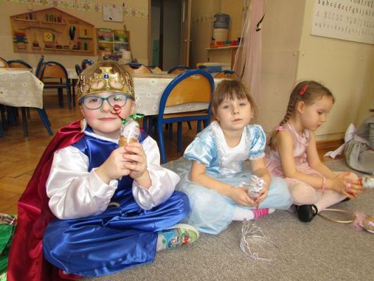 Grafika #51: 29.01.2021 Bal karnawałowy gr II