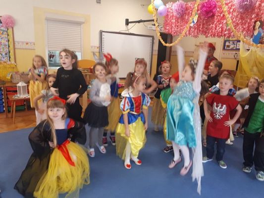 Grafika #8: 29.01.2021 Bal karnawałowy gr III