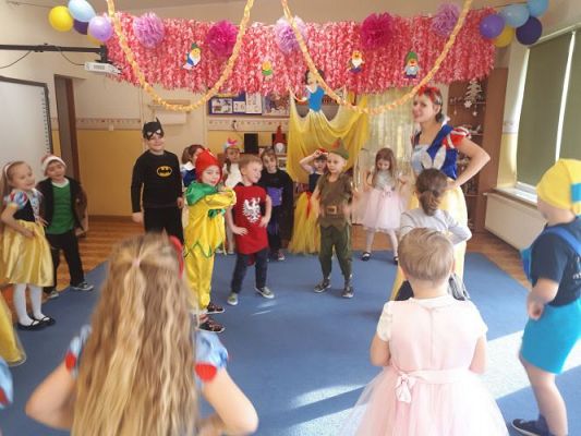 Grafika #9: 29.01.2021 Bal karnawałowy gr III