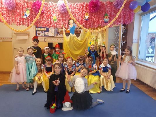 Grafika #46: 29.01.2021 Bal karnawałowy gr III