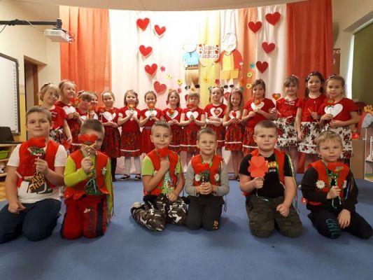 Grafika #25: Dzień Babci i Dziadka w gr III