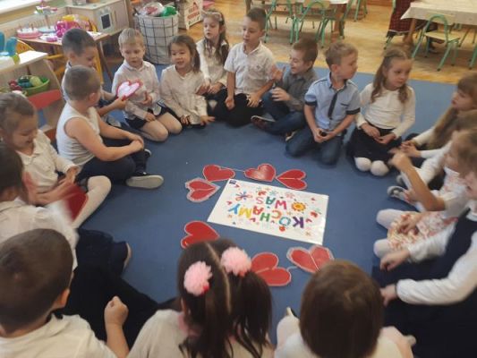 Grafika #53: Dzień Babci i Dziadka w gr III