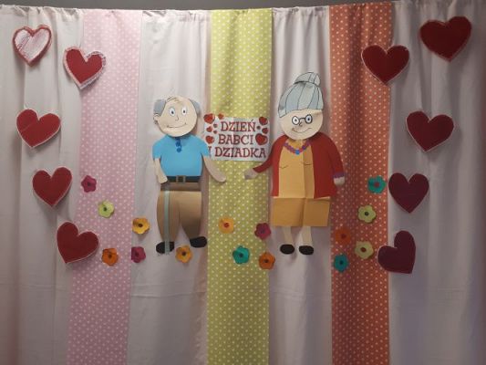 Grafika #61: Dzień Babci i Dziadka w gr III