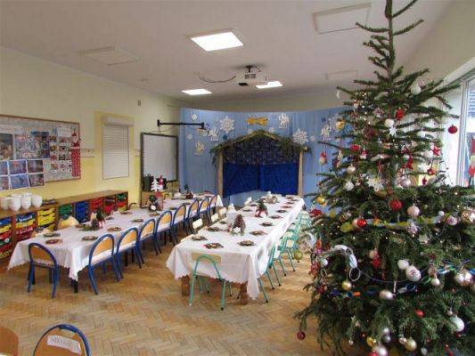 Grafika #1: 23.12.2020 Wigilia w przedszkolu