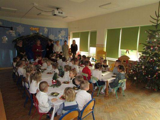 Grafika #12: 23.12.2020 Wigilia w przedszkolu