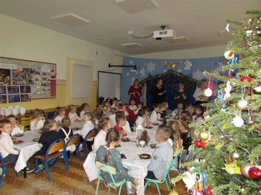 Grafika #28: 23.12.2020 Wigilia w przedszkolu