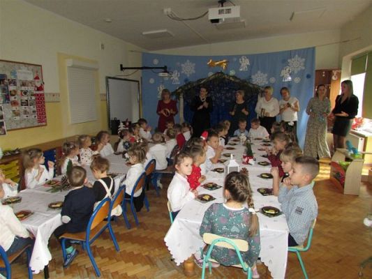 Grafika #29: 23.12.2020 Wigilia w przedszkolu