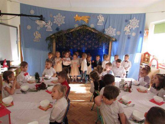 Grafika #31: 23.12.2020 Wigilia w przedszkolu