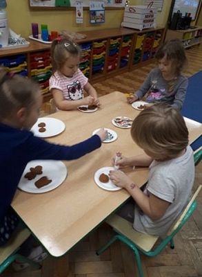 Grafika #19: 11.12.2020 Pieczemy pierniczki