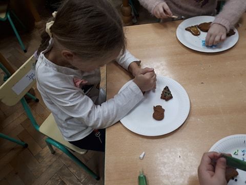 Grafika #21: 11.12.2020 Pieczemy pierniczki