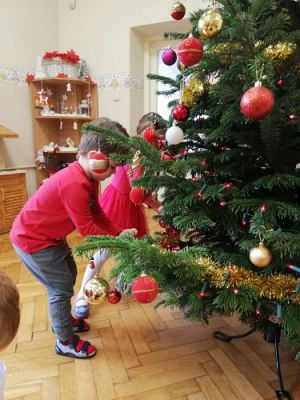 Grafika #10: Mikołajki gr II