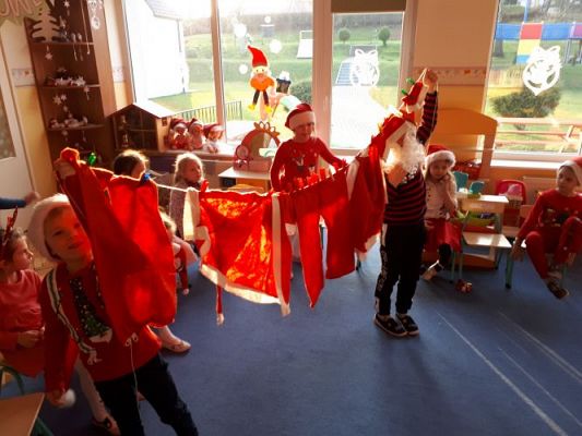 Grafika #35: 07.12.2020 Mikołajki gr III