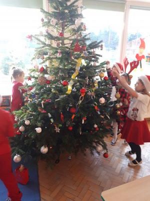 Grafika #41: 07.12.2020 Mikołajki gr III