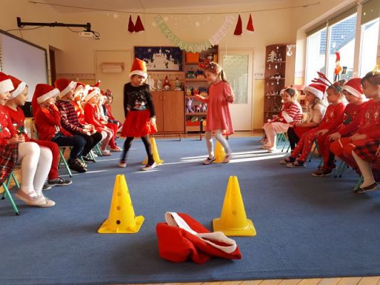 Grafika #45: 07.12.2020 Mikołajki gr III