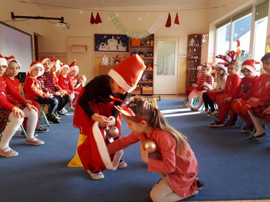 Grafika #46: 07.12.2020 Mikołajki gr III