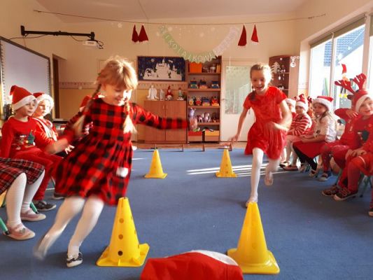 Grafika #48: 07.12.2020 Mikołajki gr III