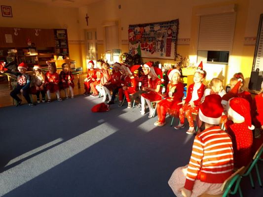 Grafika #61: 07.12.2020 Mikołajki gr III