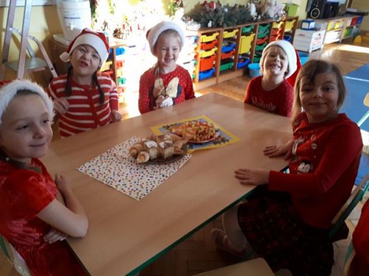 Grafika #80: 07.12.2020 Mikołajki gr III