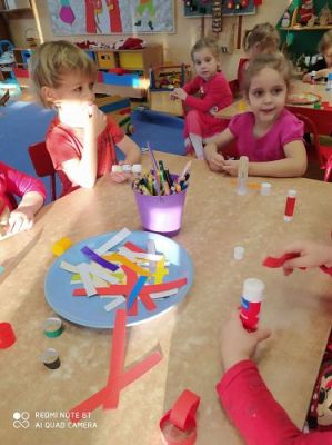 Grafika #2: 07.12.2020 Mikołajki w gr I