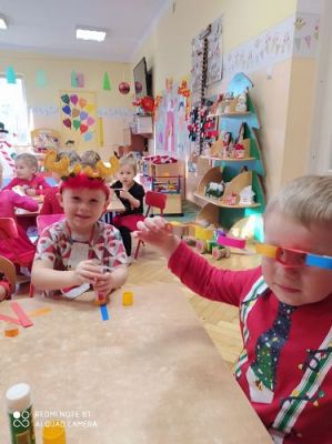 Grafika #15: 07.12.2020 Mikołajki w gr I