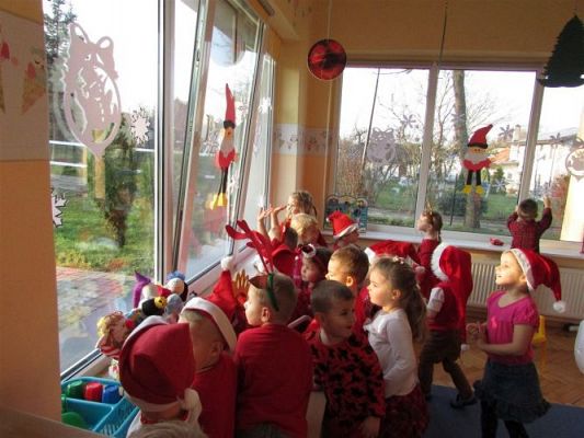 Grafika #7: 07.12.2020 Wizyta Mikołaja w Naszym przedszkolu