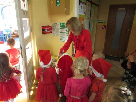 Grafika #32: 07.12.2020 Wizyta Mikołaja w Naszym przedszkolu