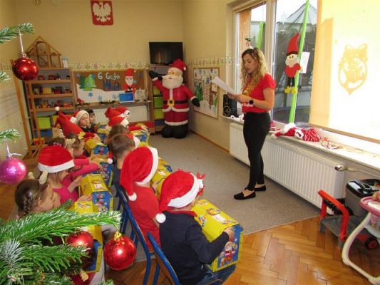 Grafika #42: 07.12.2020 Wizyta Mikołaja w Naszym przedszkolu