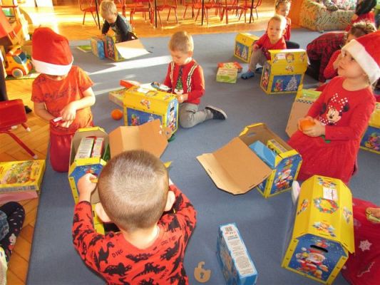 Grafika #46: 07.12.2020 Wizyta Mikołaja w Naszym przedszkolu