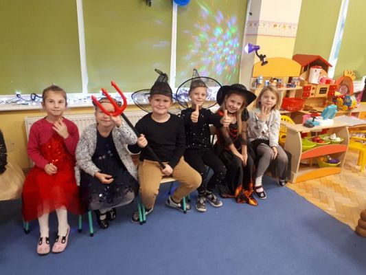 Grafika #3: 30.11.2020 Andrzejki gr III