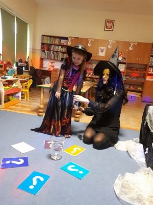 Grafika #12: 30.11.2020 Andrzejki gr III