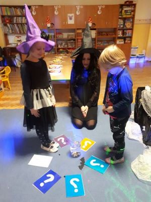 Grafika #18: 30.11.2020 Andrzejki gr III