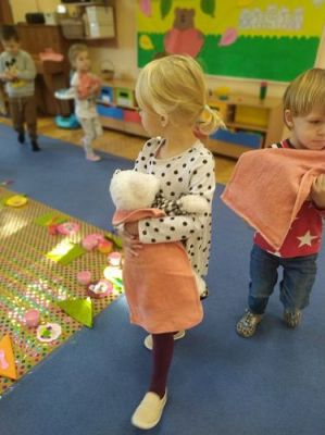 Grafika #5: 25.11.2020 Dzień Pluszowego Misia gr I