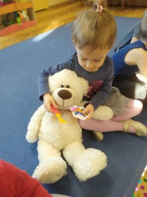 Grafika #7: 25.11.2020 Dzień Pluszowego Misia gr I