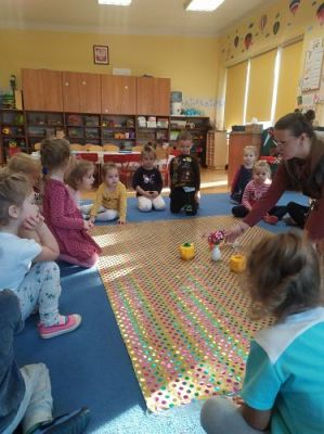 Grafika #9: 25.11.2020 Dzień Pluszowego Misia gr I