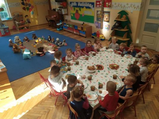 Grafika #25: 25.11.2020 Dzień Pluszowego Misia gr I