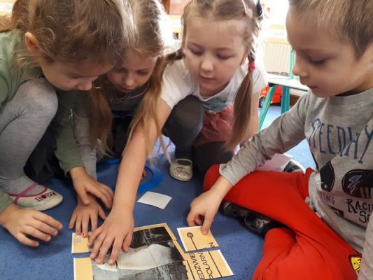 Grafika #6: 25.11.2020 Dzień Misia