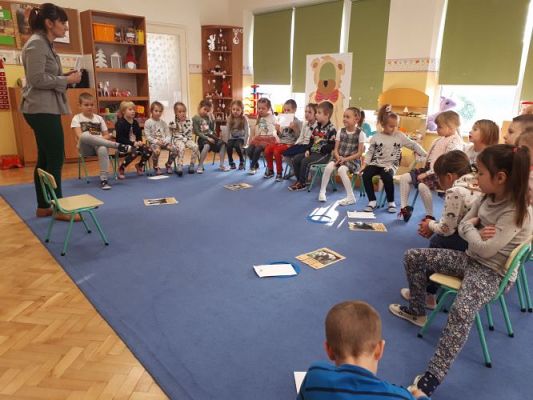 Grafika #13: 25.11.2020 Dzień Misia