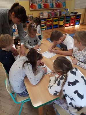 Grafika #22: 25.11.2020 Dzień Misia