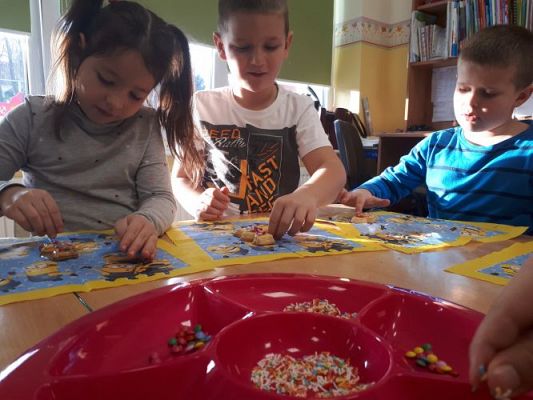 Grafika #35: 25.11.2020 Dzień Misia