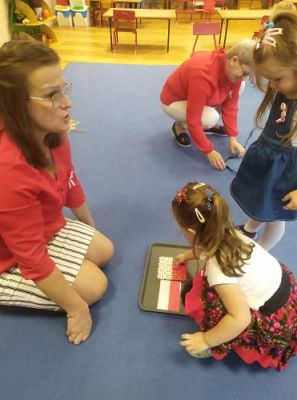 Grafika #5: 10.11.2020 Obchodzimy Święto Niepodległości w naszym przedszkolu