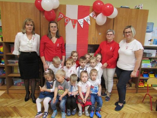 Grafika #9: 10.11.2020 Obchodzimy Święto Niepodległości w naszym przedszkolu