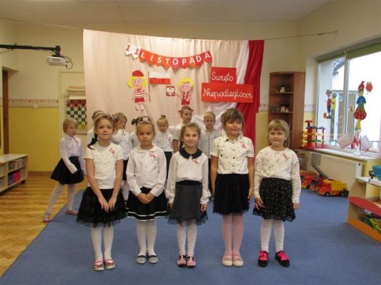 Grafika #18: 10.11.2020 Obchodzimy Święto Niepodległości w naszym przedszkolu