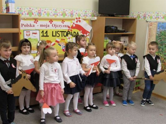 Grafika #28: 10.11.2020 Obchodzimy Święto Niepodległości w naszym przedszkolu