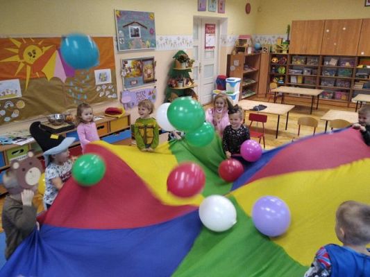 Grafika #0: 05.11.2020 W krainie bajek