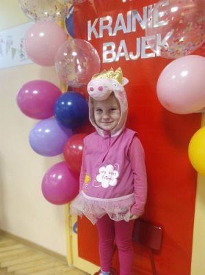 Grafika #2: 05.11.2020 W krainie bajek