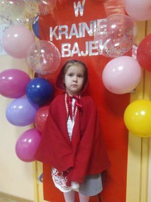 Grafika #19: 05.11.2020 W krainie bajek