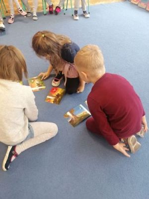 Grafika #10: 09.11.2020 Mieszkam w Polsce-zajęcia edukacyjne