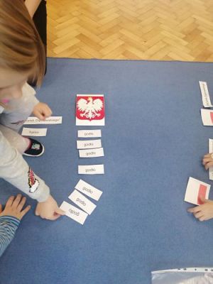 Grafika #13: 09.11.2020 Mieszkam w Polsce-zajęcia edukacyjne